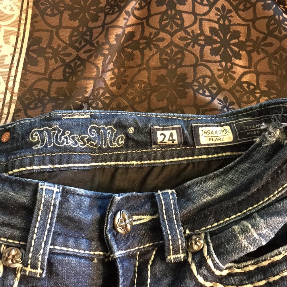 Miss Me Jeans - Picture 5 of 8